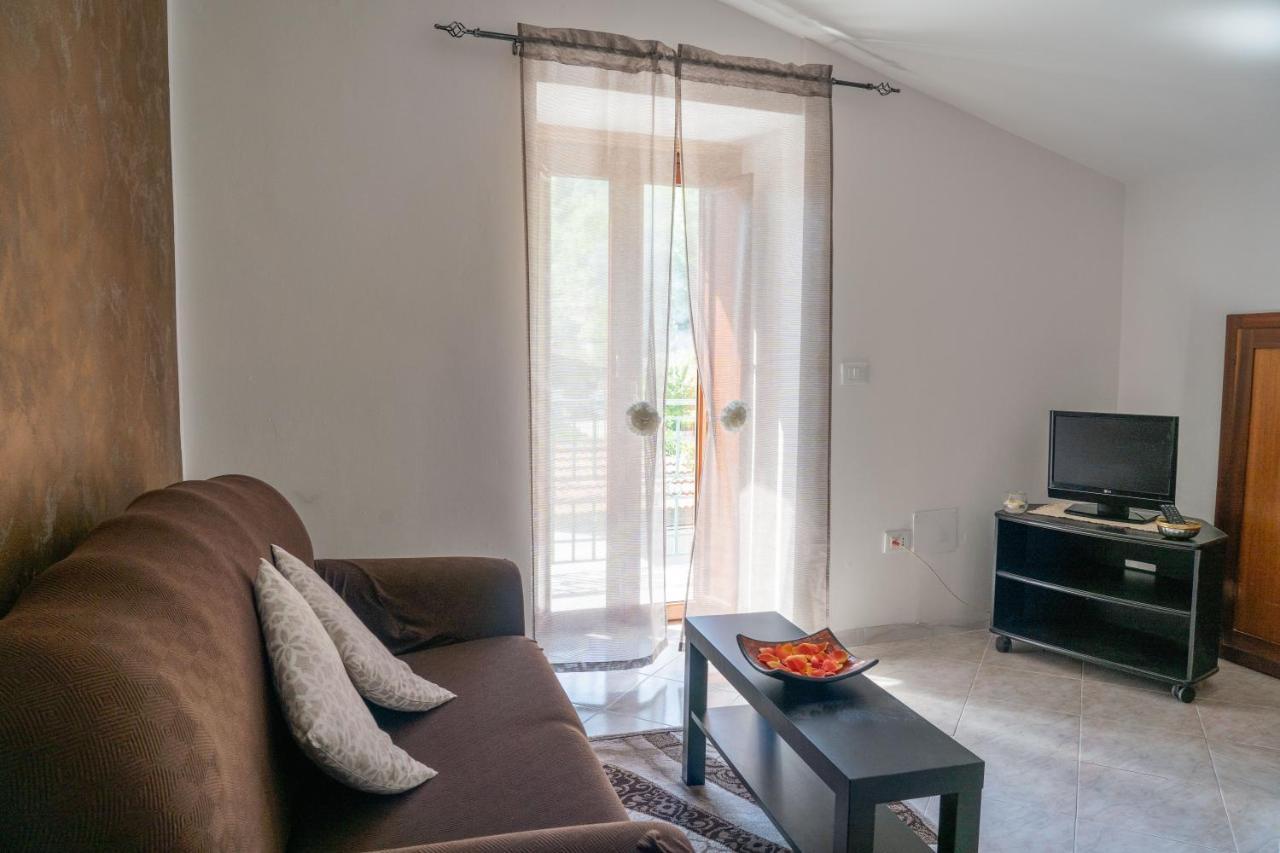 Apicella Casa Vacanze Tramonti Exterior foto
